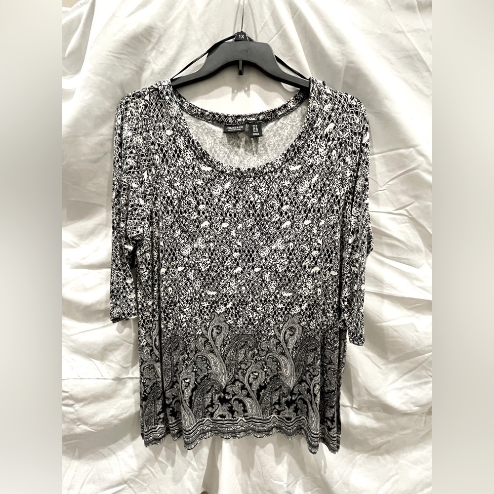 Women’s 3/4 Sleeve Top